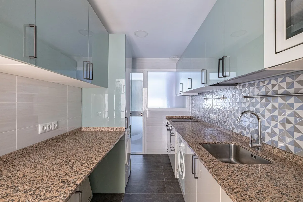 7bf80b3b-9101-4d3c-936e-2aaeb639088a