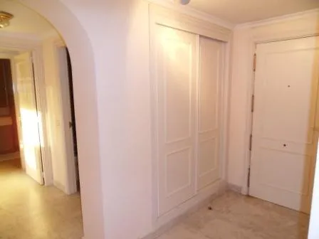 b4210a0d-b04d-4916-a5c4-f8ae6d3b835e