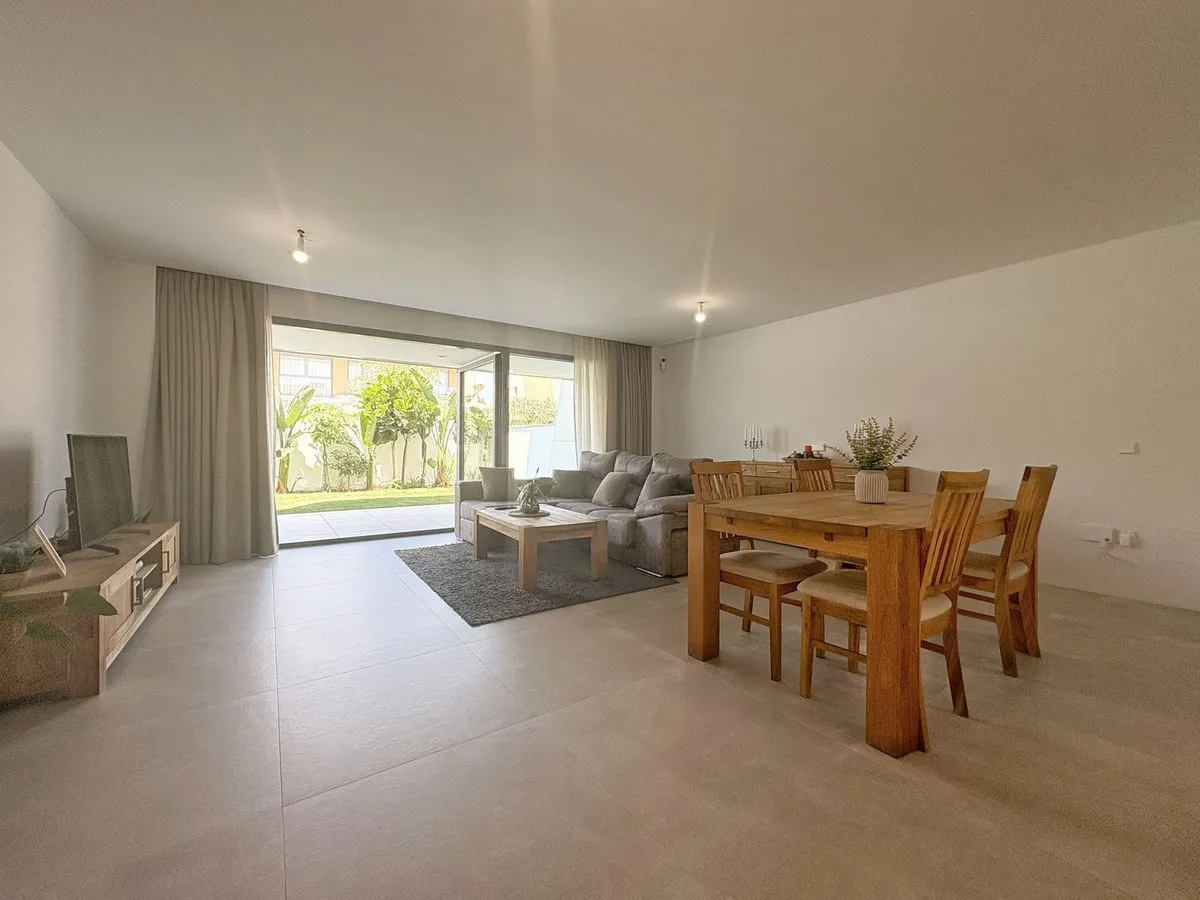 6dc59d8a-287b-478b-b635-6e3cea37aedb