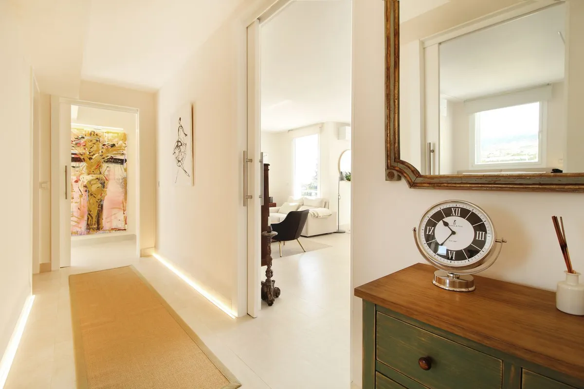 202350cc-3023-45db-867b-b62da984b0e2