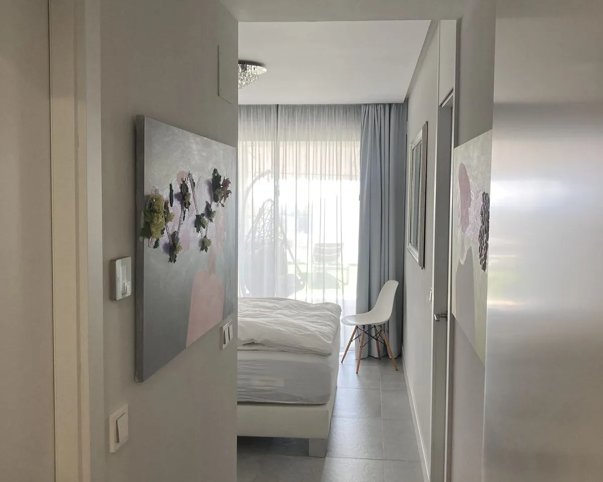 cce99d2a-d11d-4842-ade1-a4deca23278e