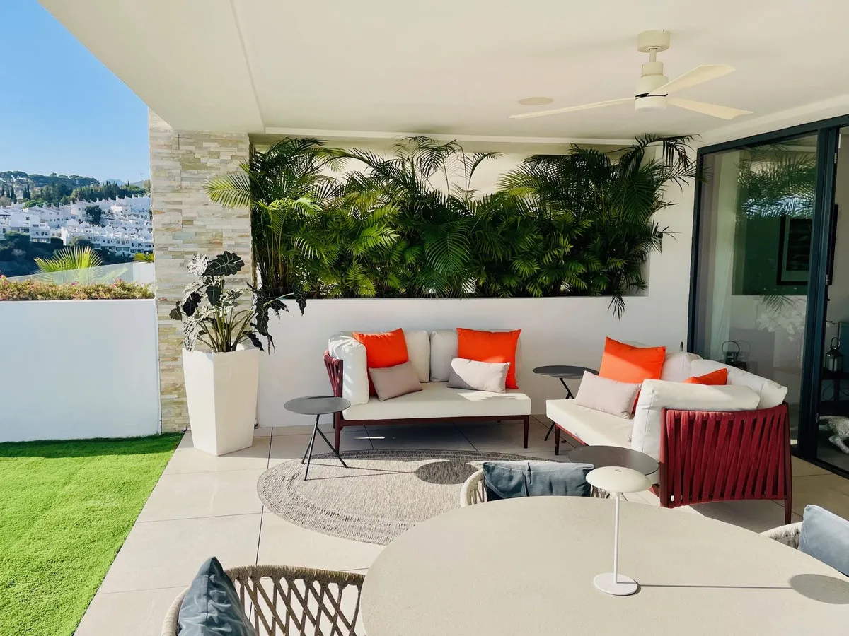 f4dffce2-e7bd-4d93-ac16-62eb32479a99