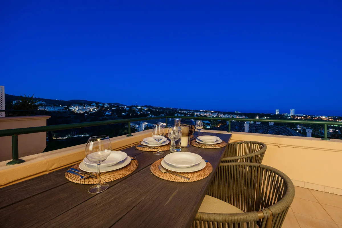 2cb0bdaf-9c72-4fdd-a627-e9c615e6ac83