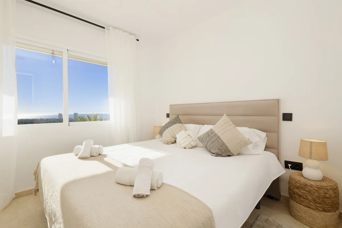 89a55b49-a89e-4d9f-bda7-7c6afc384302