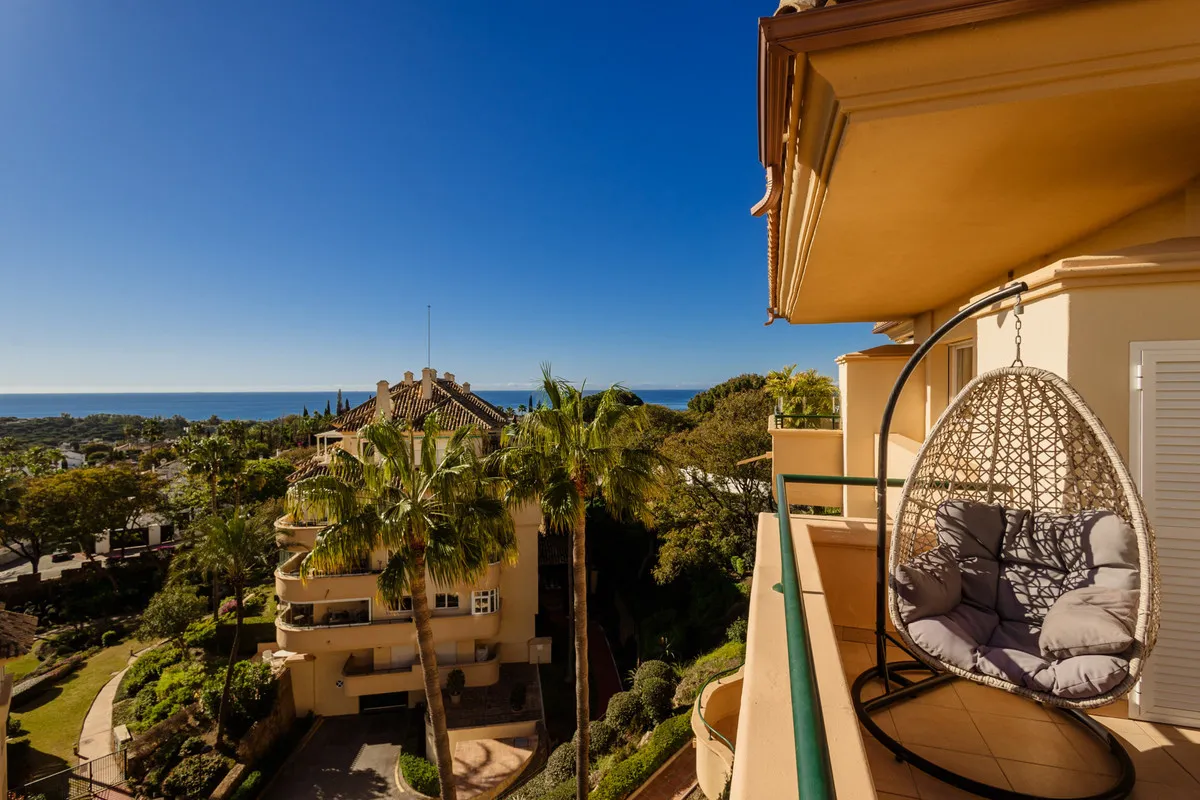 a3d70a62-5e6d-49c1-8330-94775a488191