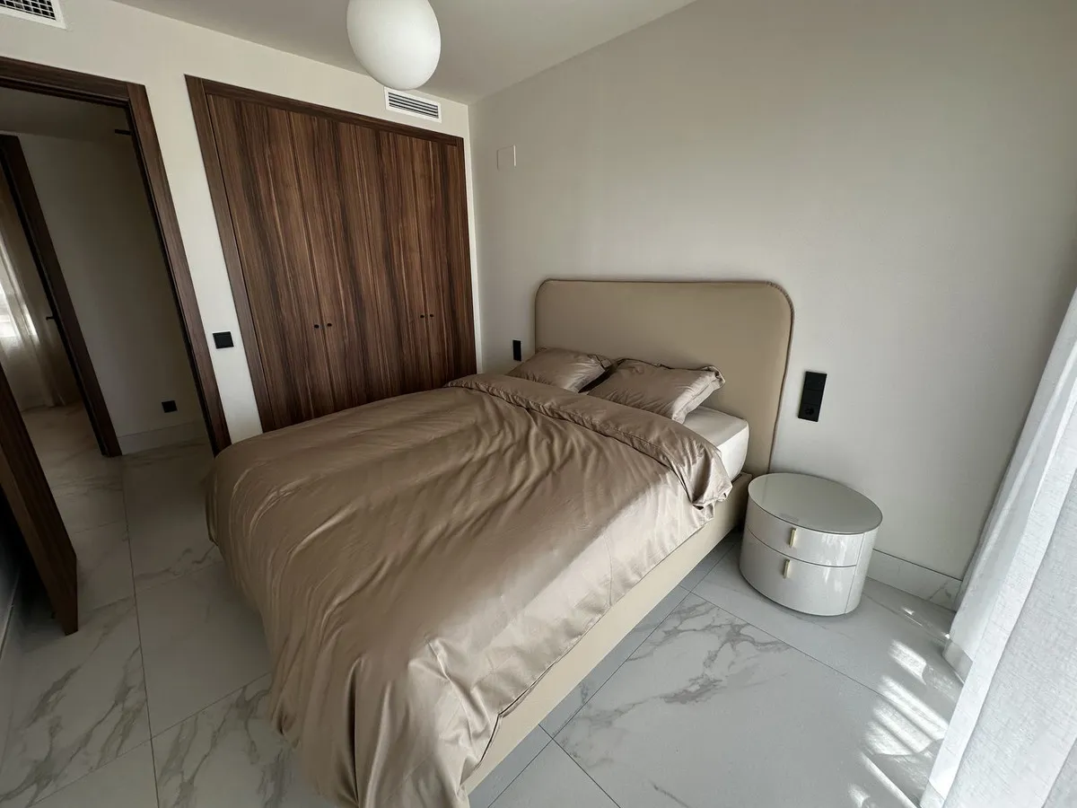 5c30bbea-cf1f-47ea-8e80-04bf79ec4bca