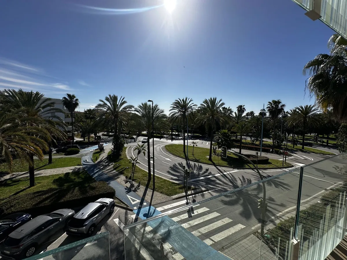 8fab436c-faca-4798-a857-79e7bdaa7159