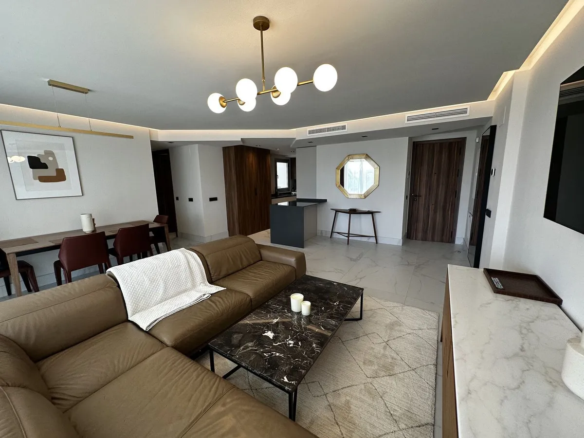 9363a757-5d21-4a12-b18f-048931772f45