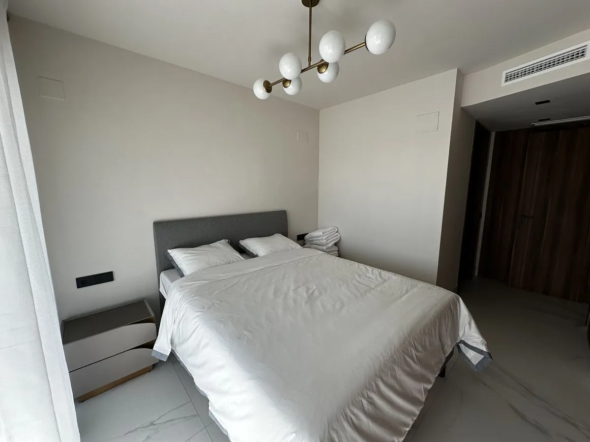 bdaaa199-da92-4b89-8918-b3cce655b213