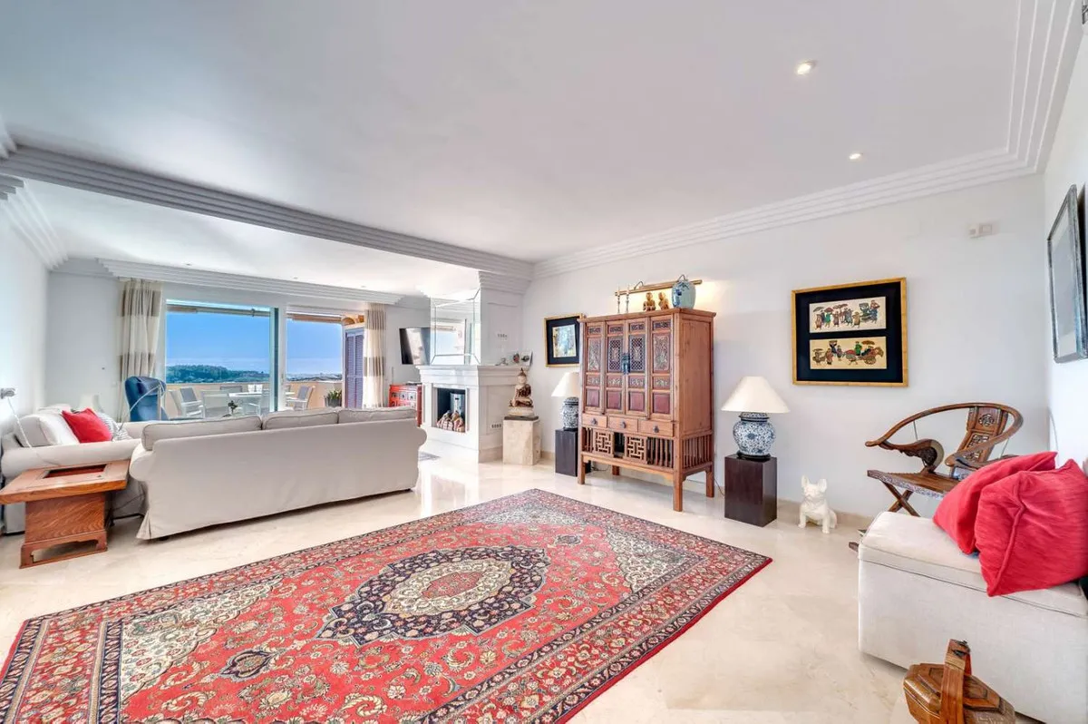 f0d4b684-ac59-4182-ae02-b871150e2487