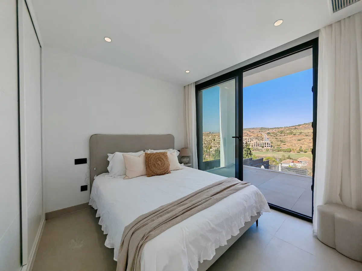 7c0face3-fa06-45c5-894a-85fdd0641211