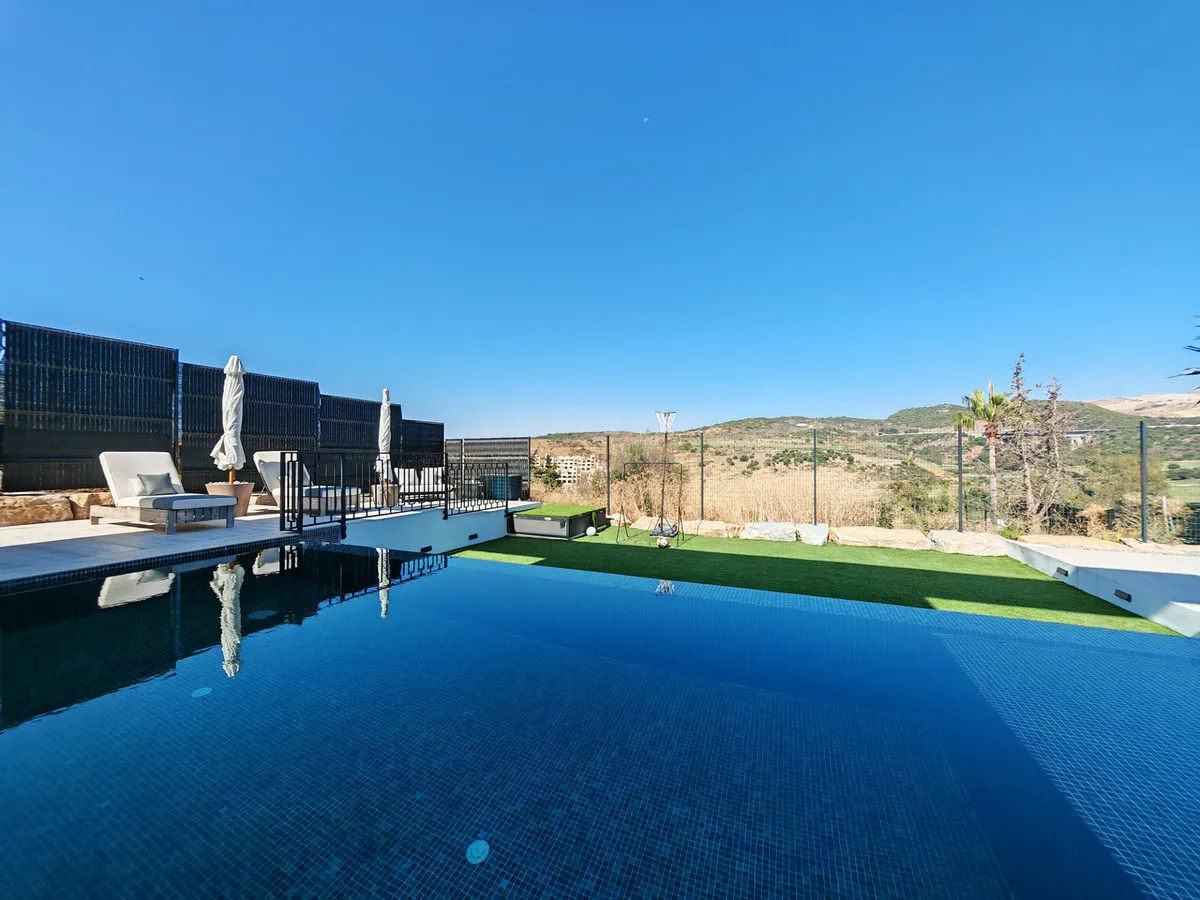 c250aa3d-1287-49c5-bf54-08b3c0ca45b8