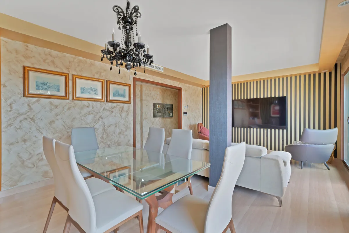 1d1a767c-5b39-4551-8816-424c0016e061