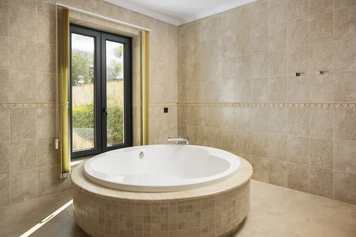 23c4c129-4bf1-4b4a-819d-6da94aa45c19