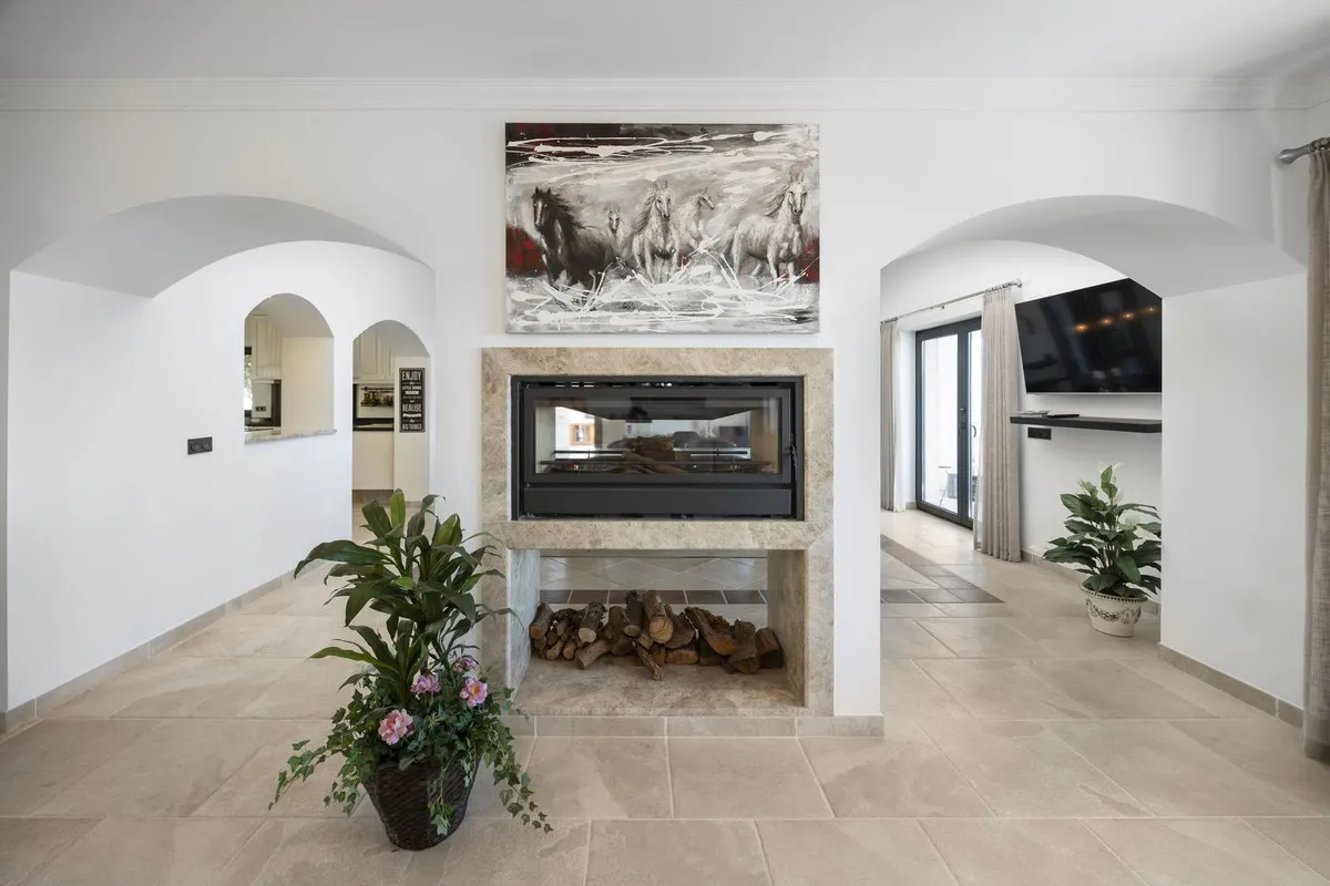 2f696dff-2d11-45fd-a873-f29ab82bab89