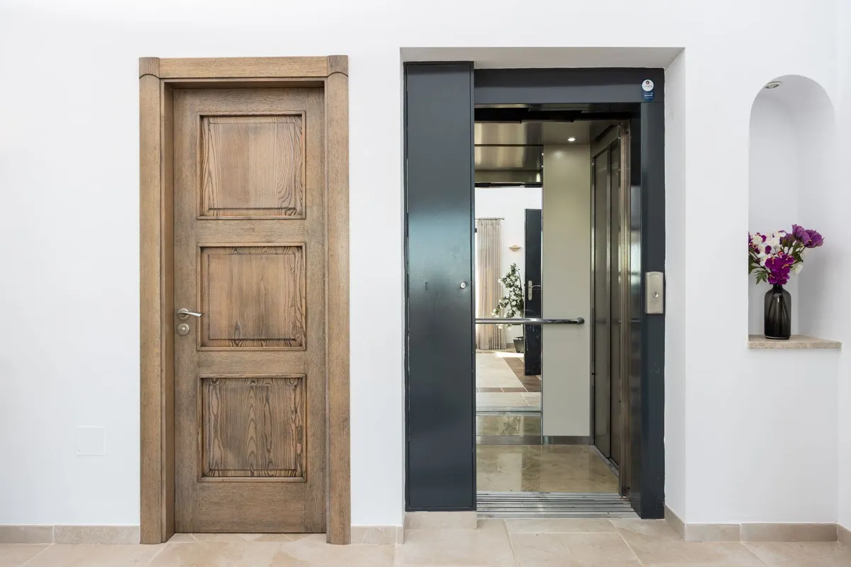 7b7058d7-a0b8-48c1-8b39-1806370cc050