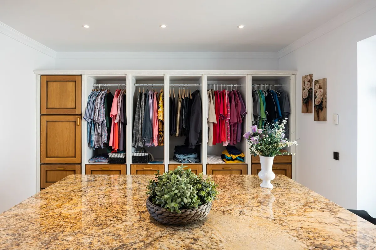 baf8b564-b7d1-4f88-9e0e-a2c9ca86a103