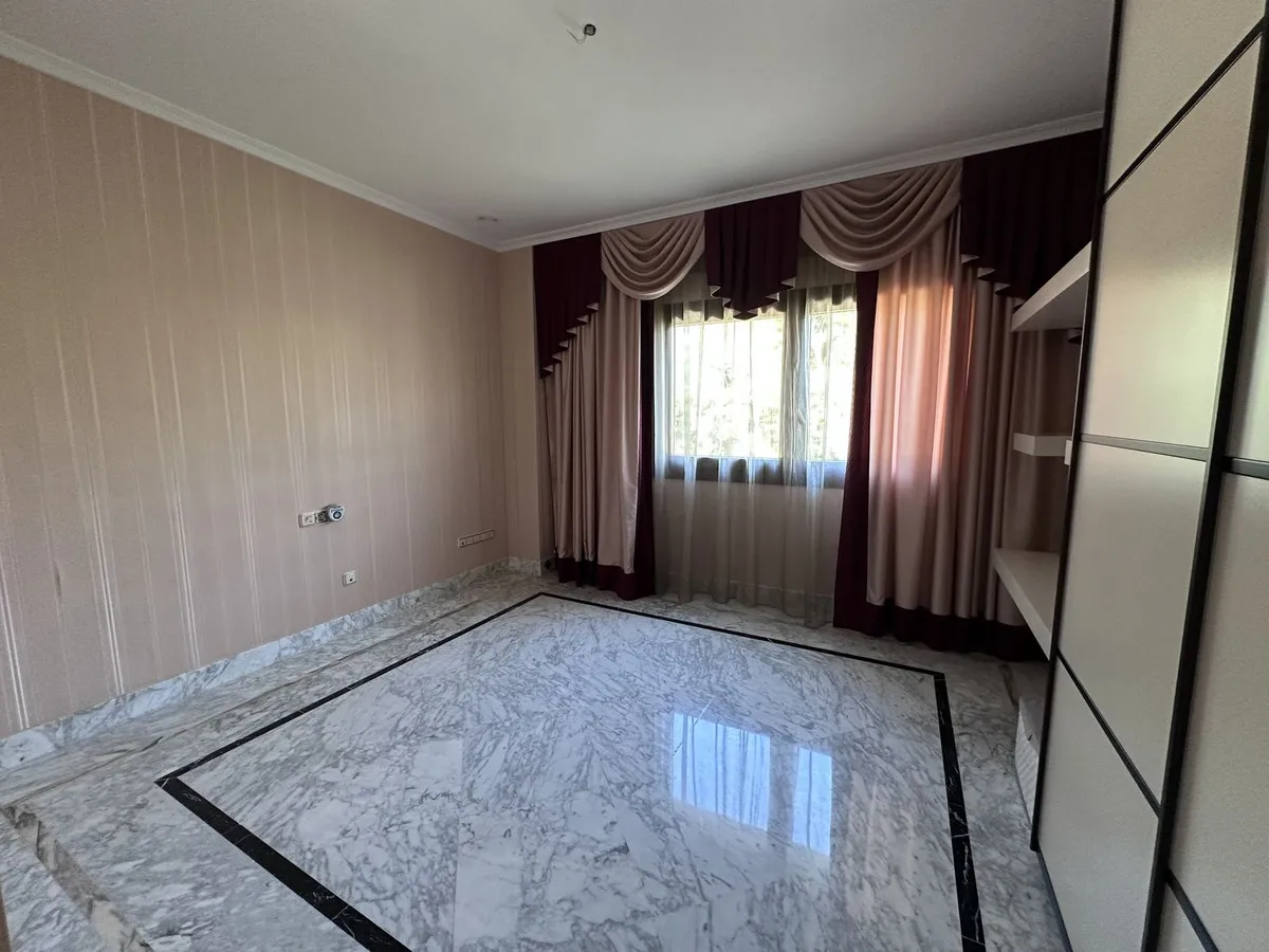 1e74836c-c4dc-4829-a761-d5093585cdd8