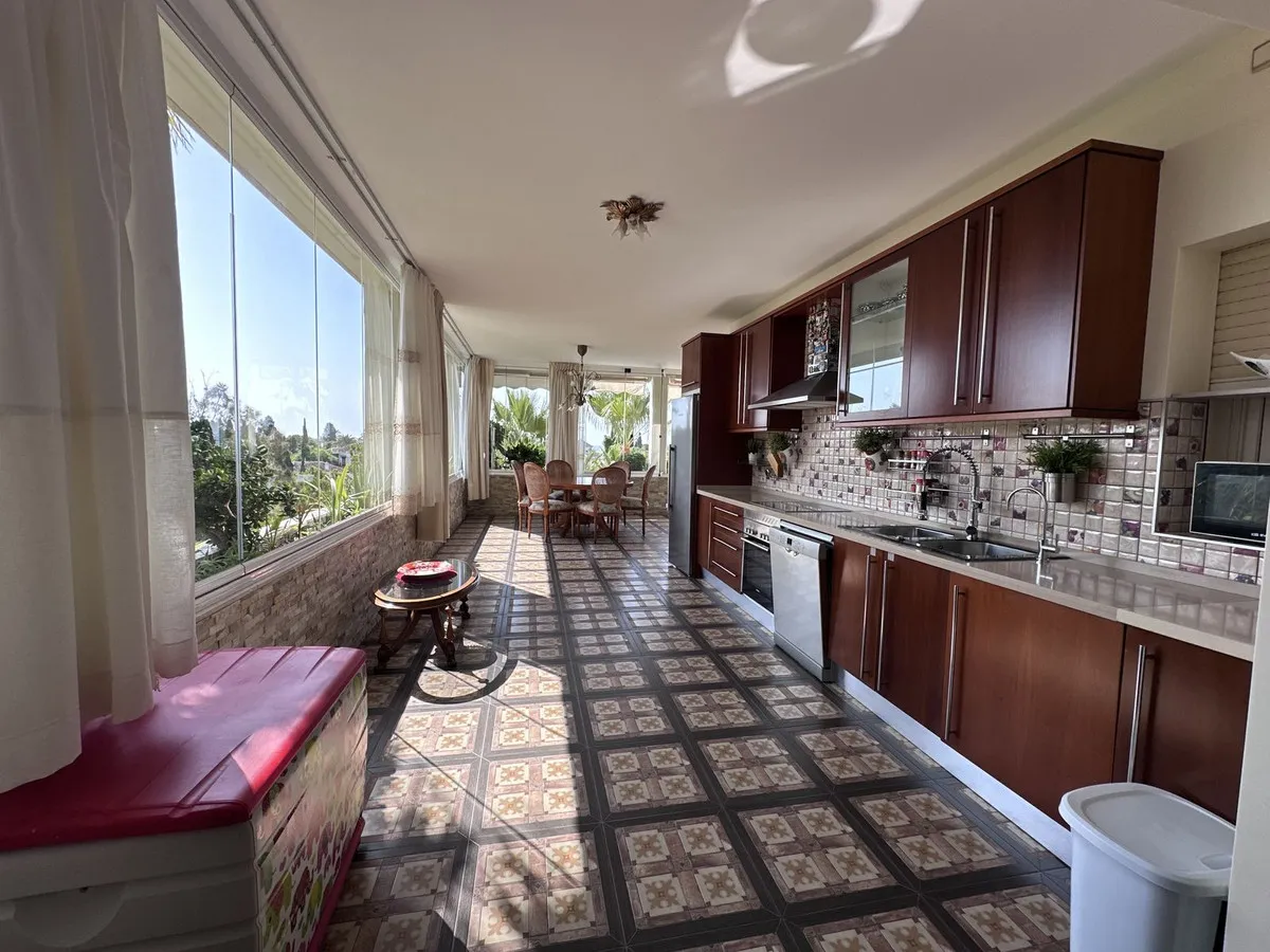 2e7e1672-aa68-407d-aef7-ac0ee10f71f2