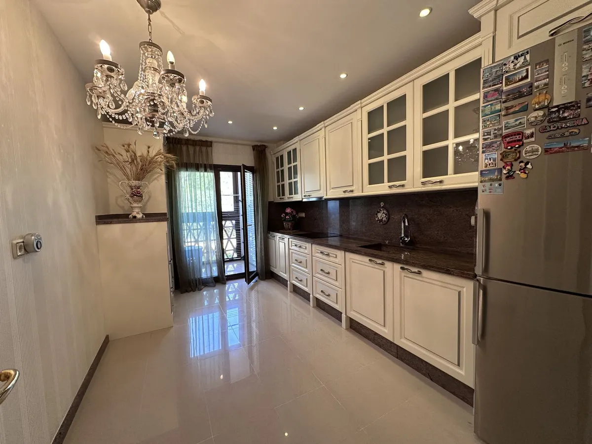 42cec3c1-2740-4ea7-8e0e-f3a966caa06d