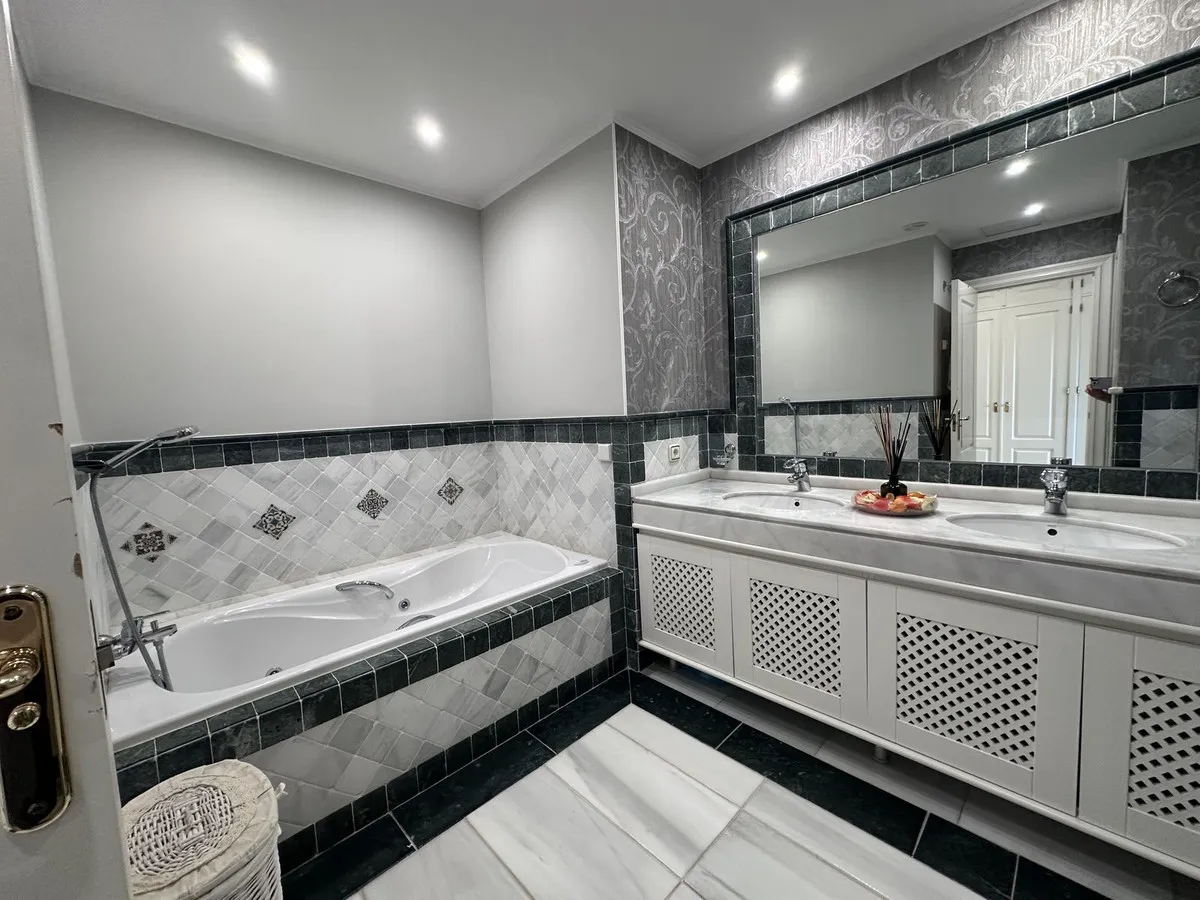 c8fcd8a7-f65a-4fc1-bbc7-43190186e399