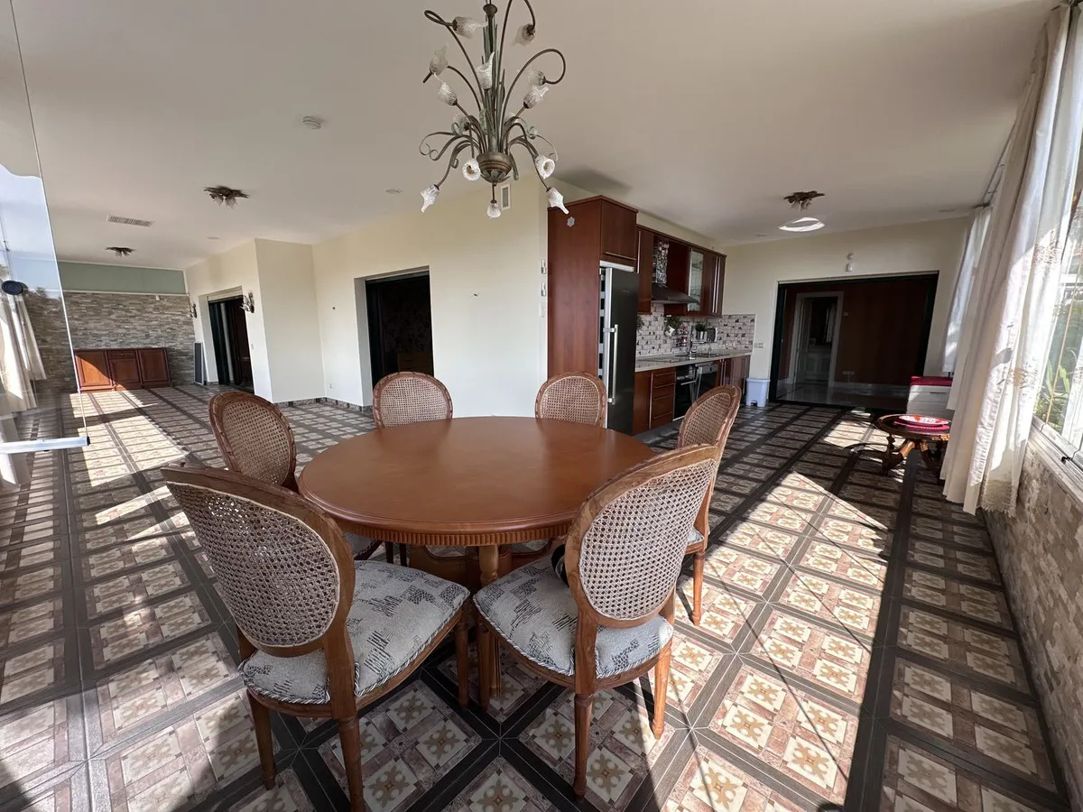 fc8d07ee-9da6-4f14-bf94-e7065f64ed81