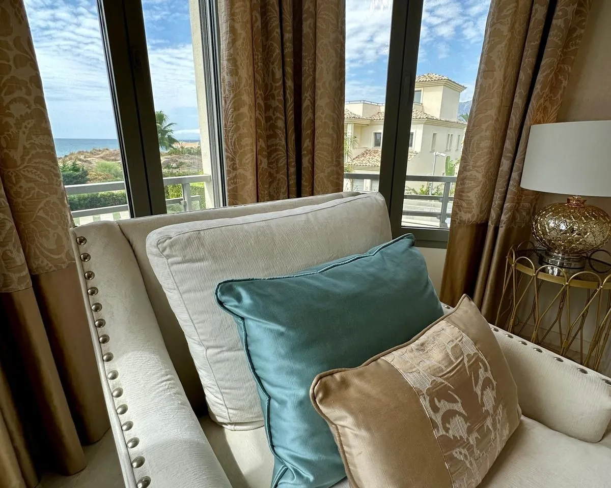 886d2f5b-59f5-4348-8799-a1ab6424b702