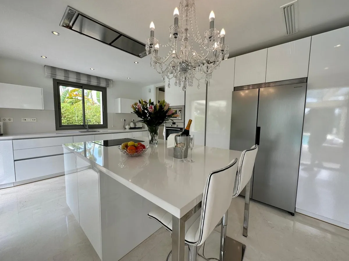 961040c1-17fd-4e19-991c-b7c340f49833