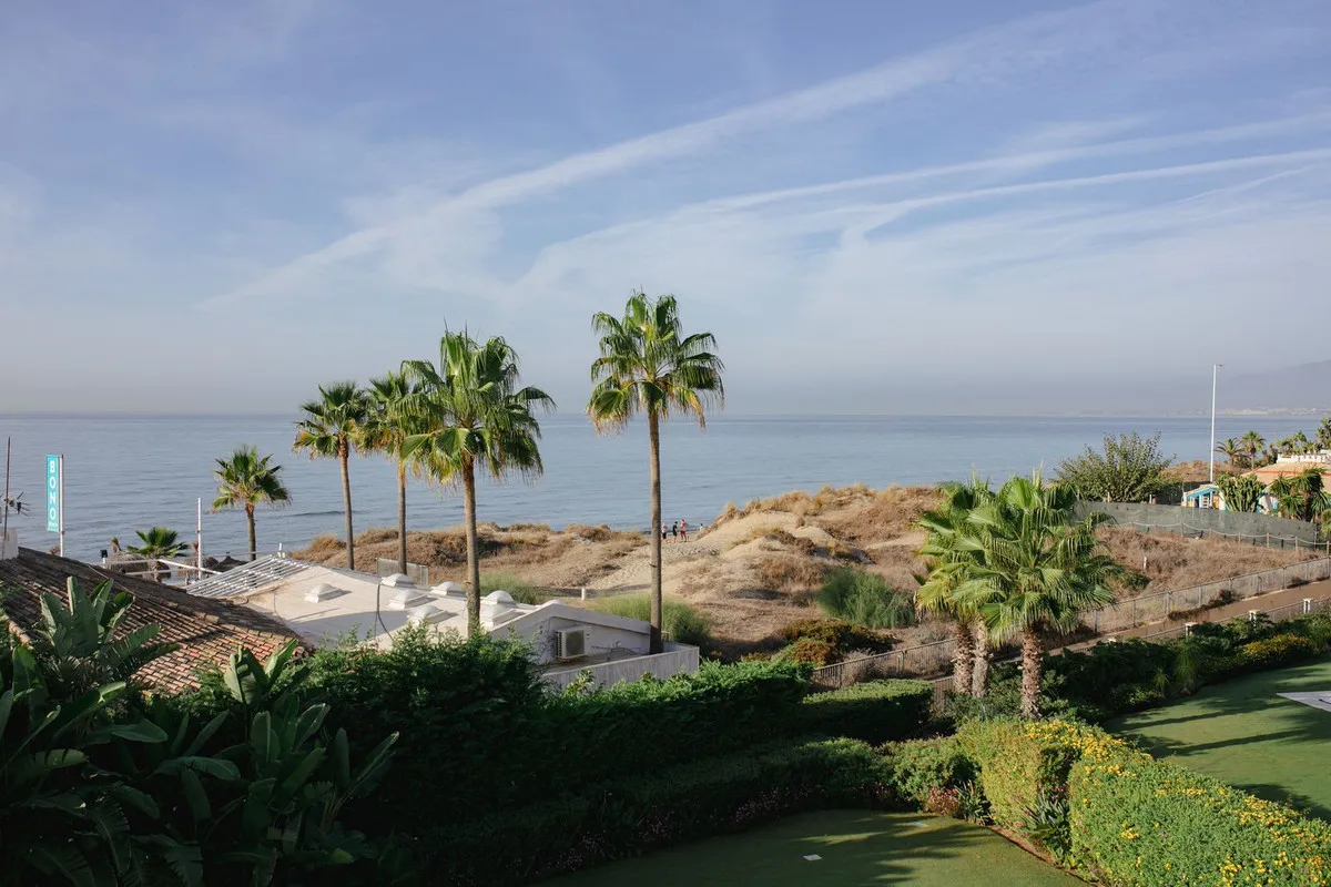 b2f3162f-fcc6-46d7-b813-939ee65cf8e3