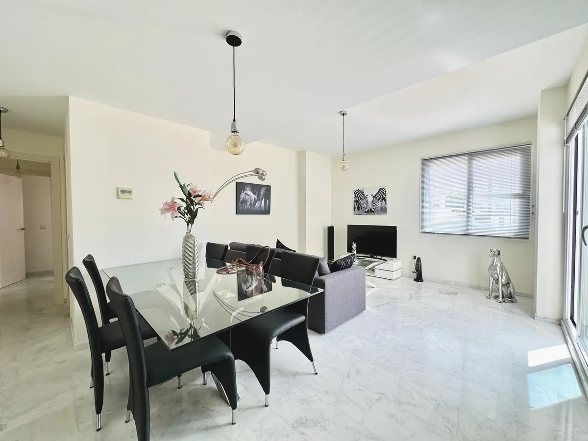 aa8ffd3d-6851-4201-9886-f210be4997b2