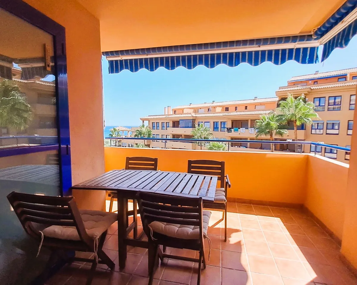 59fb0a05-dca6-4b86-a071-c58baf09e397