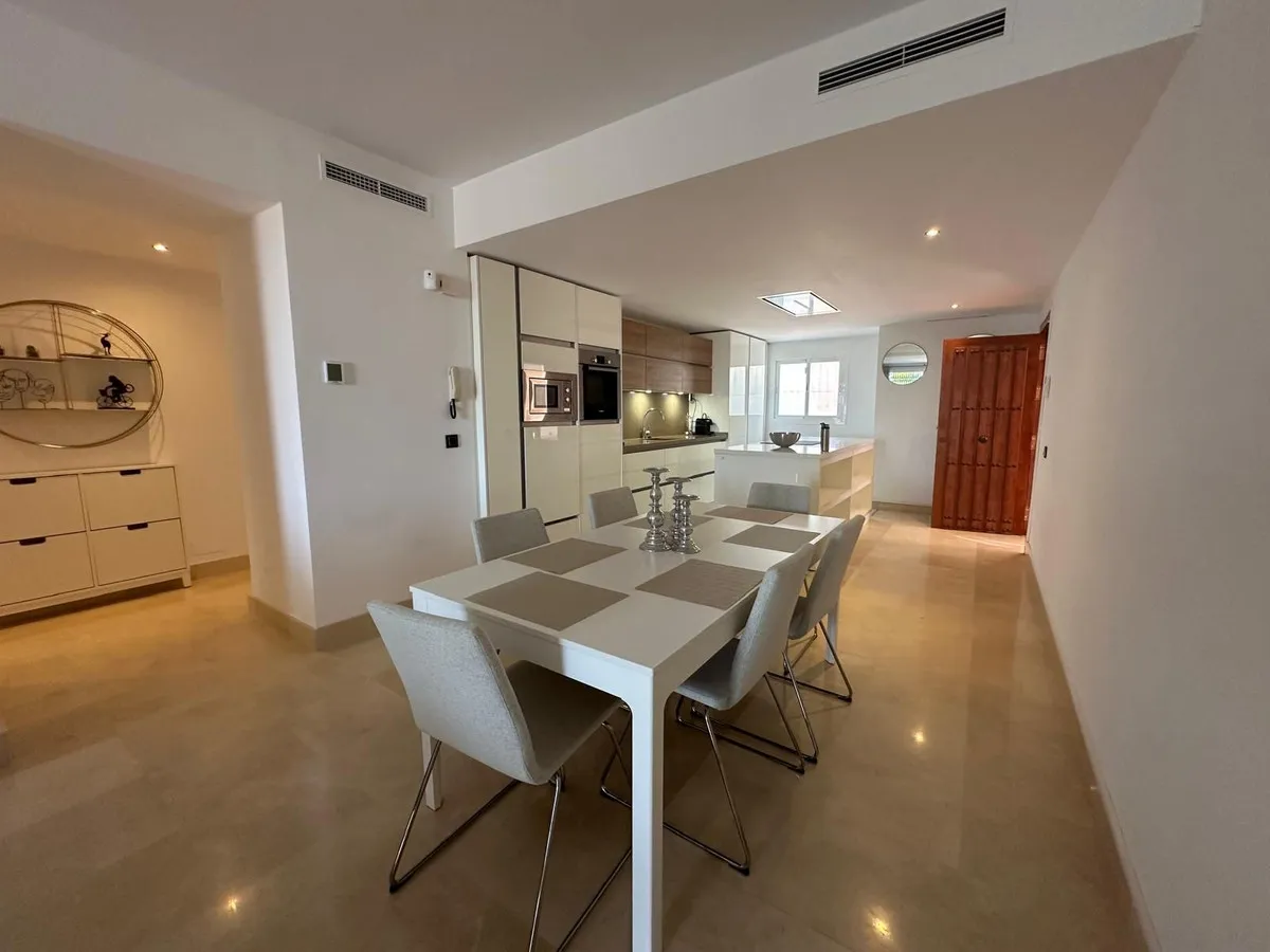 4adee374-79cf-4b53-8890-89192a8538a2