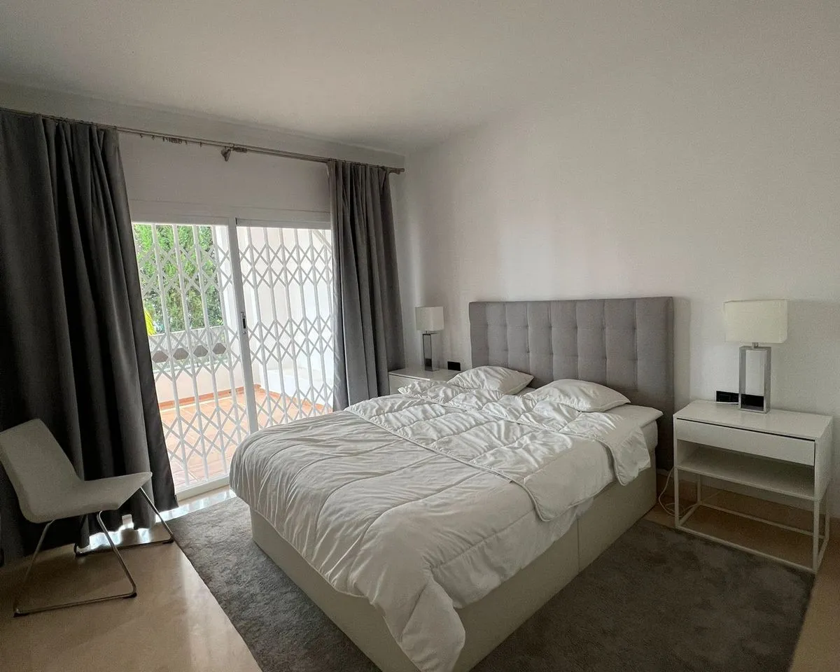 9d433d55-3c0a-4cc6-a8d7-cb9b015330ce