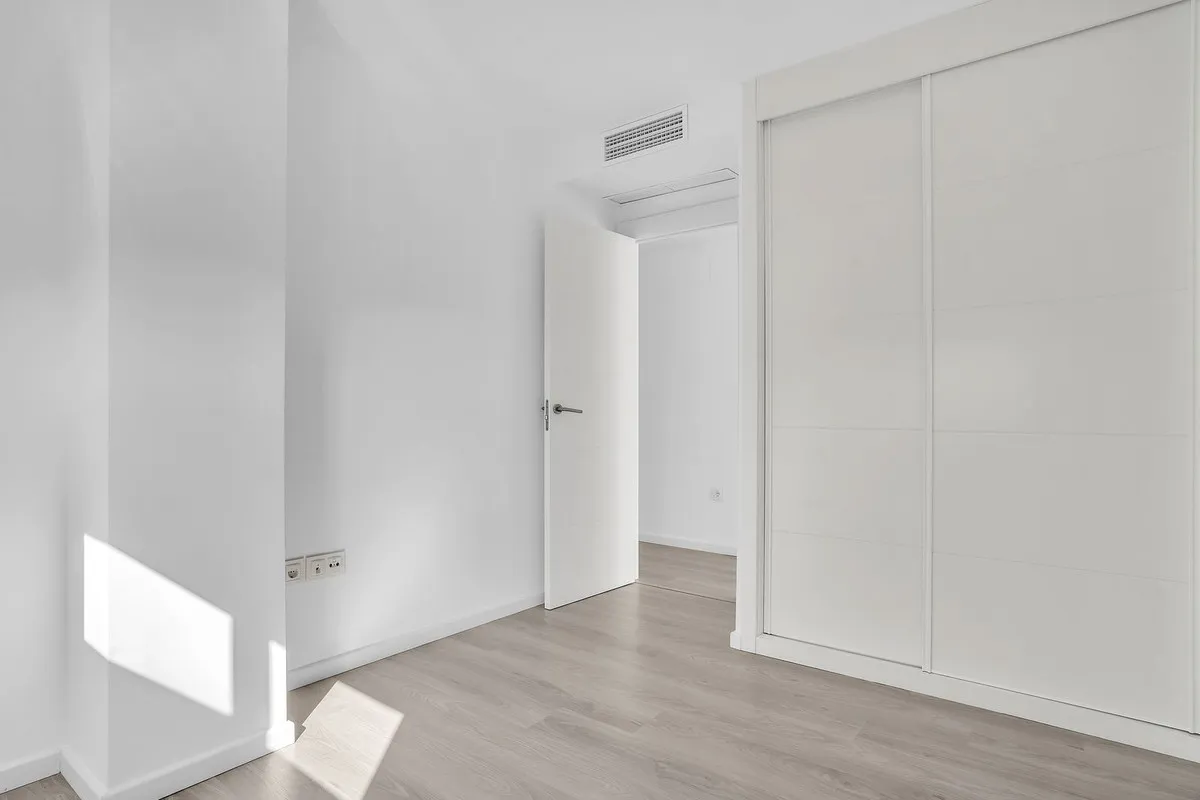 5993db89-2f94-43d6-8955-427cac61408f