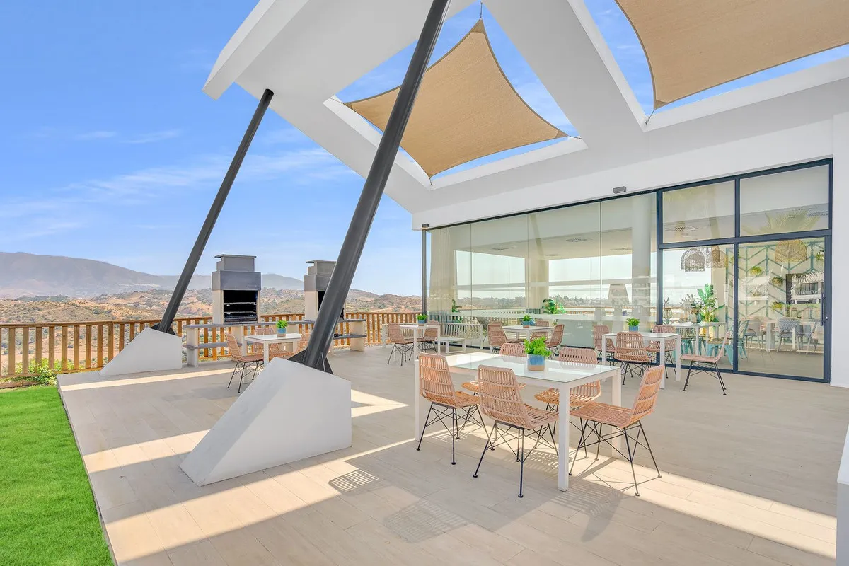 68a53524-2341-44a1-b0c2-0cd6dfc8f08b