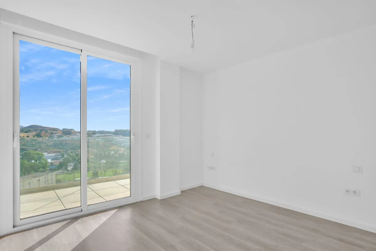 9519533f-31a6-4b50-8144-eb2bd945bb83