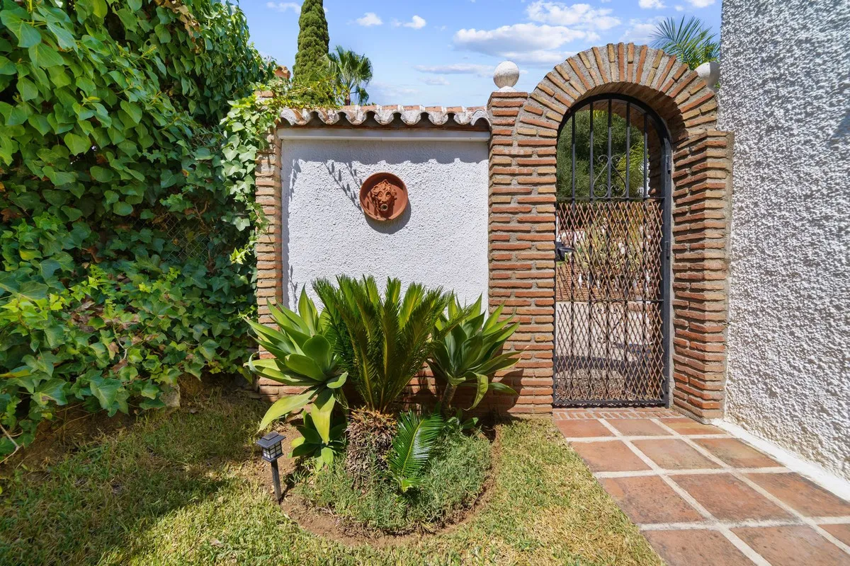 a008868c-adce-48d8-b7c1-3d2fe641c6ba