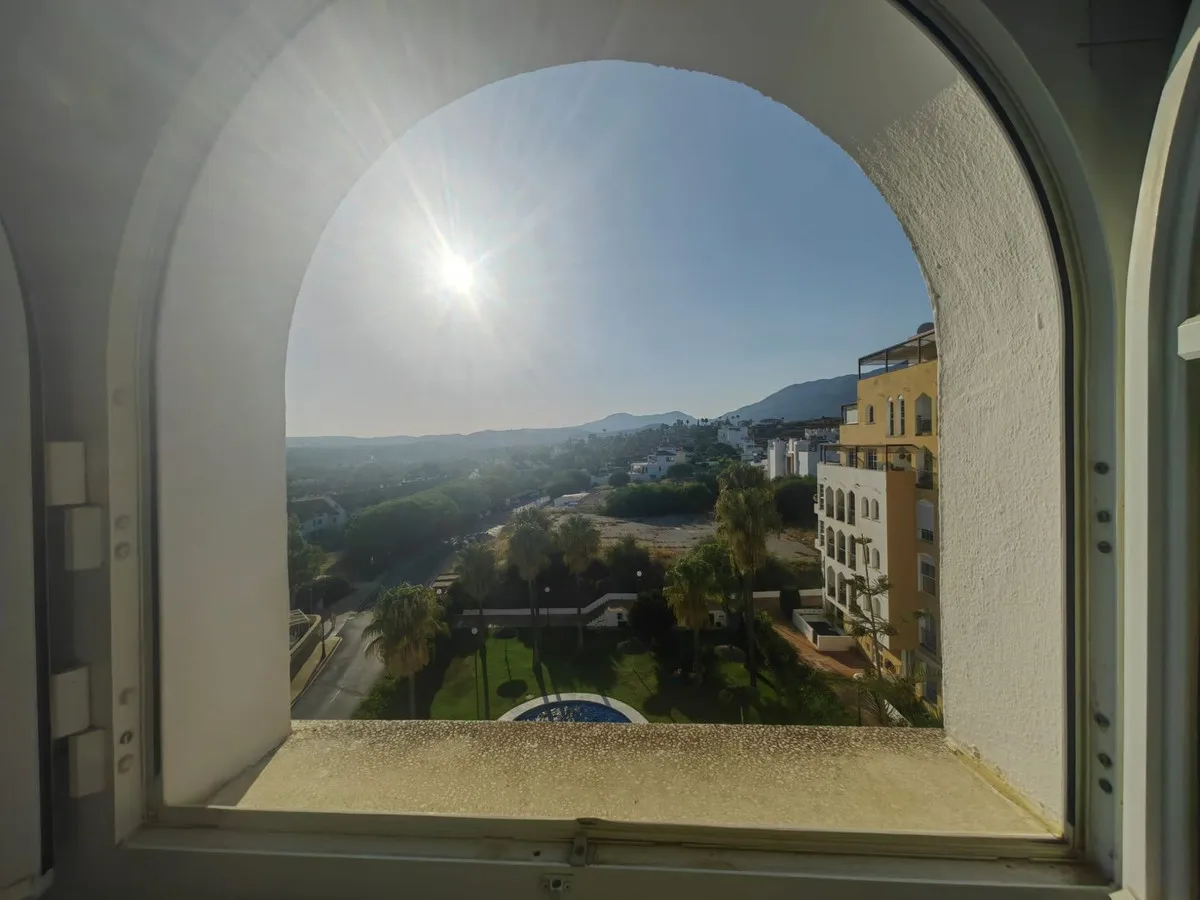 6c240794-949a-4fc7-8193-17292021fbbf