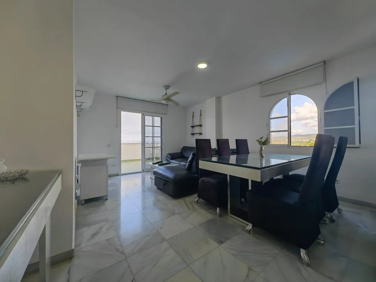 8198f1a6-b783-4d79-8310-d026c516dfc8