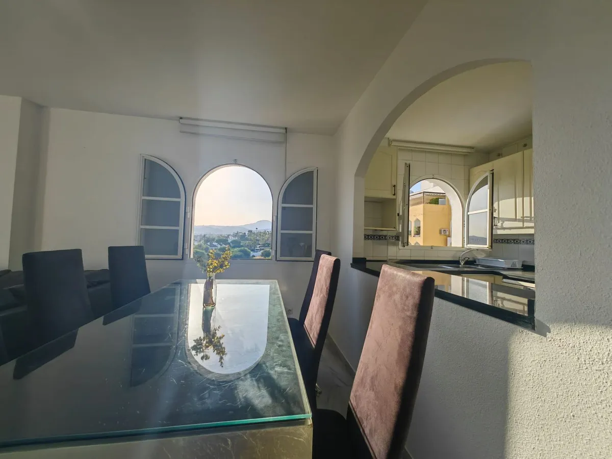 9a3f8195-37c2-4c69-9384-8f4228d9a4bb