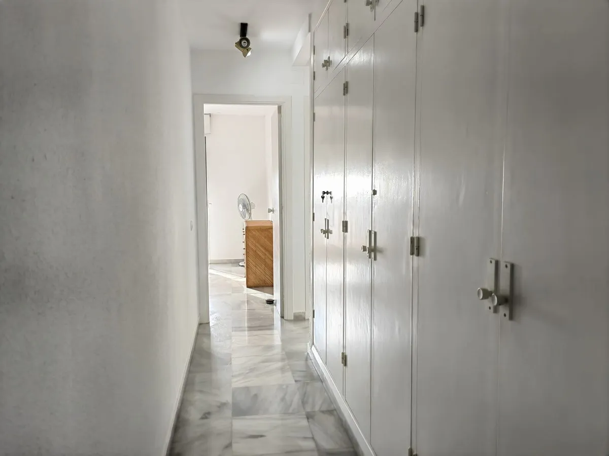 c568000a-1bac-45ff-946f-adf3e081cdee