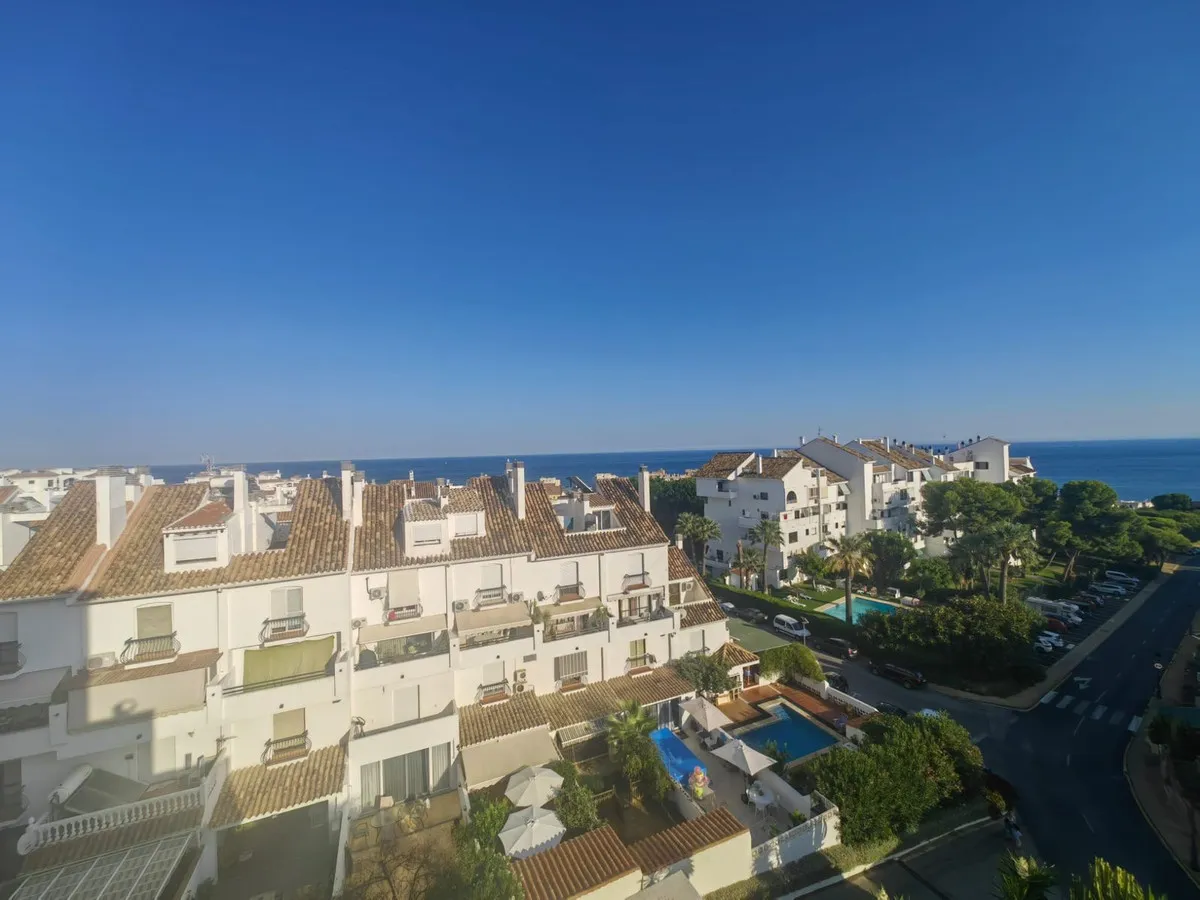 d713843c-f753-4276-8c73-9c5b4843f0b4