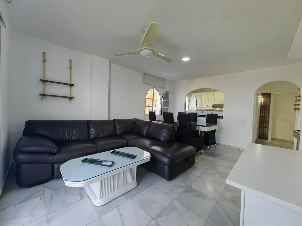 ef1b4136-6d43-425c-9df6-e50ac4de00ef