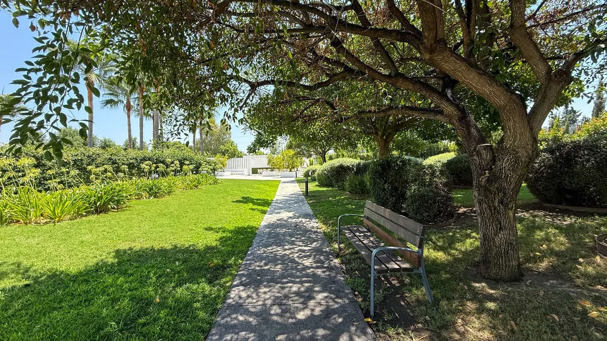 0de13d43-e6b5-4860-88f2-ce6412e39898