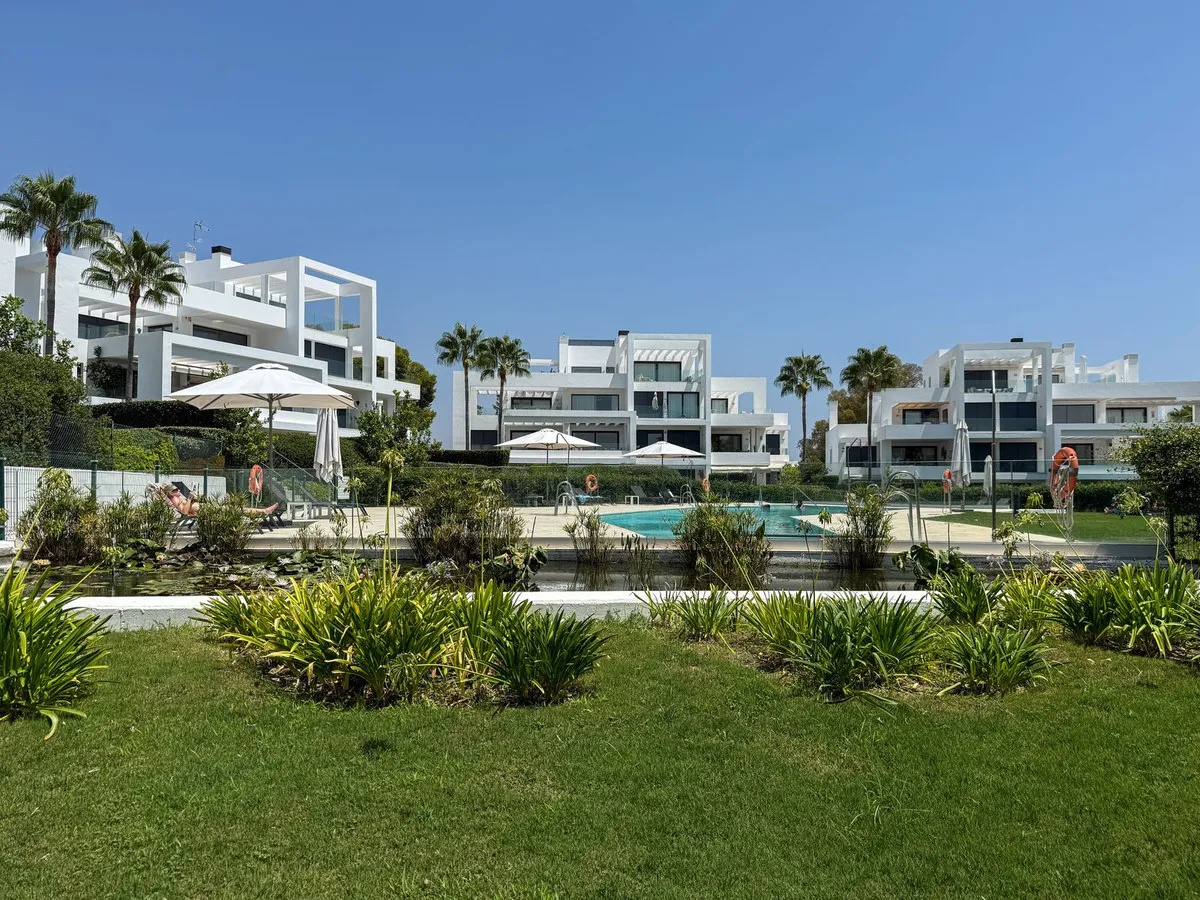 3f722c19-63e6-4c65-a627-712f4e3f7ed6