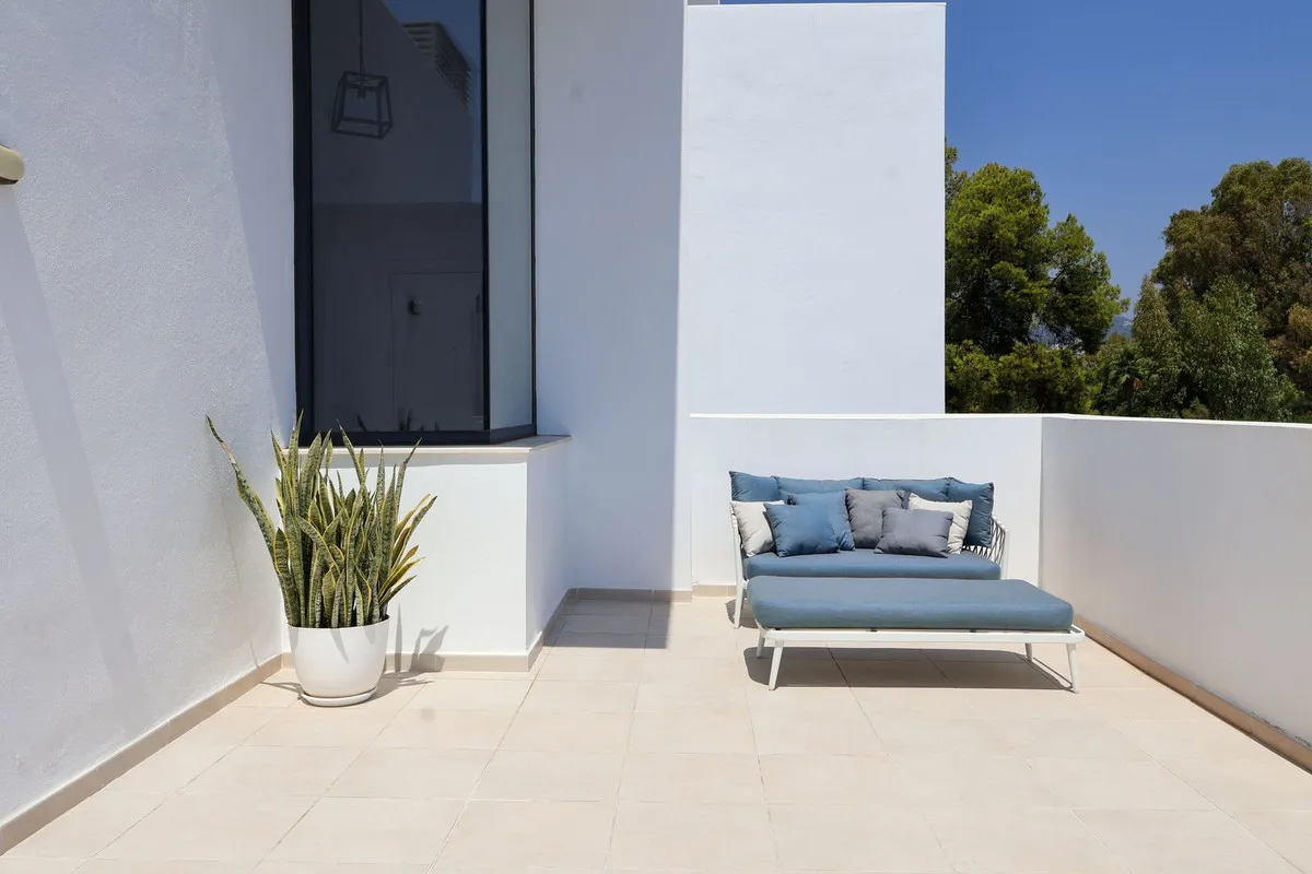 4293aa6a-2eb1-45b7-935b-0e7e33ec8b9e