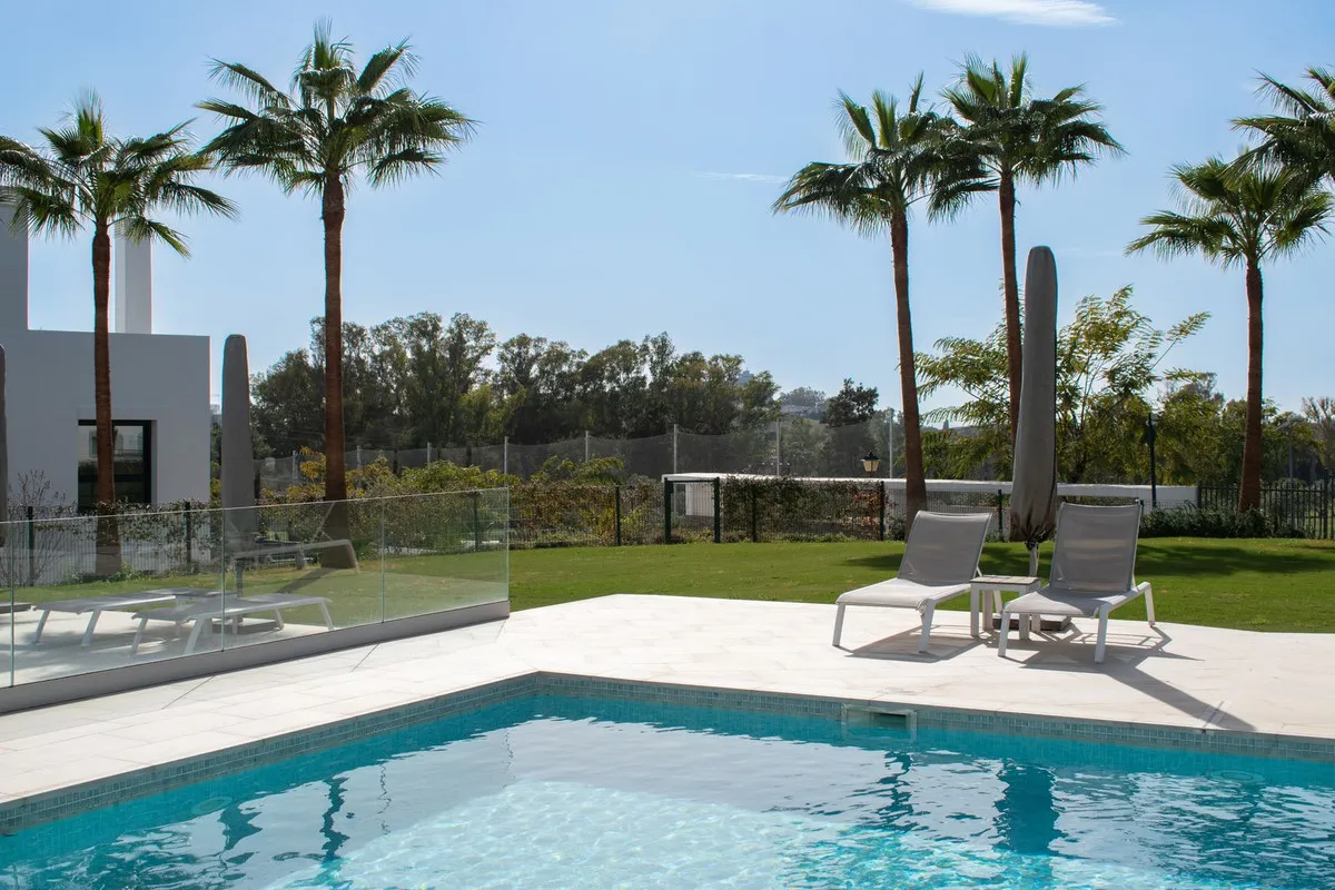 55b62c63-84d0-42f8-b11d-1755bc2665c8