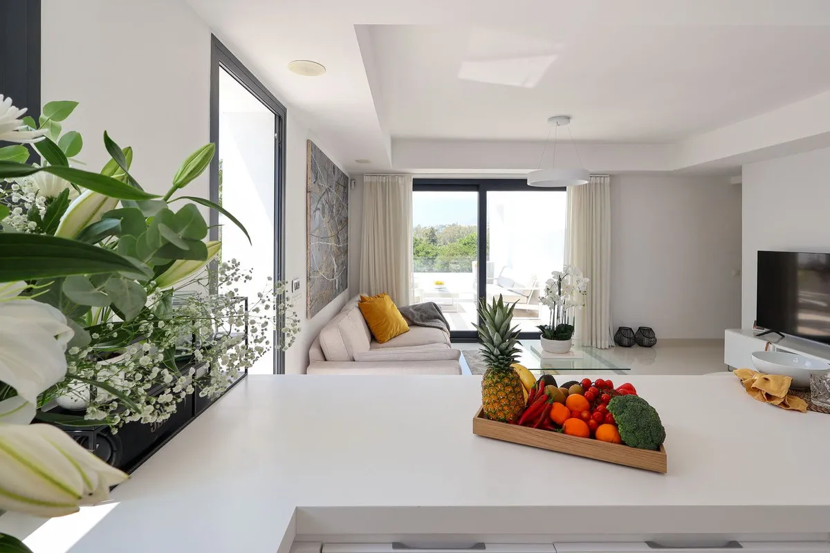 832511d0-4d2f-4890-941a-ca3175252834