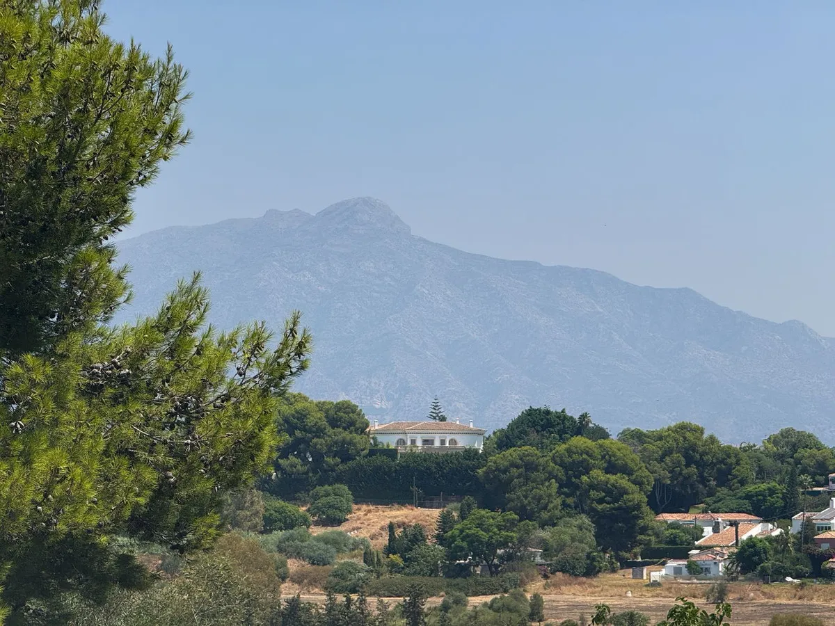 9a5b23df-9211-419d-93f5-95473a4de60b