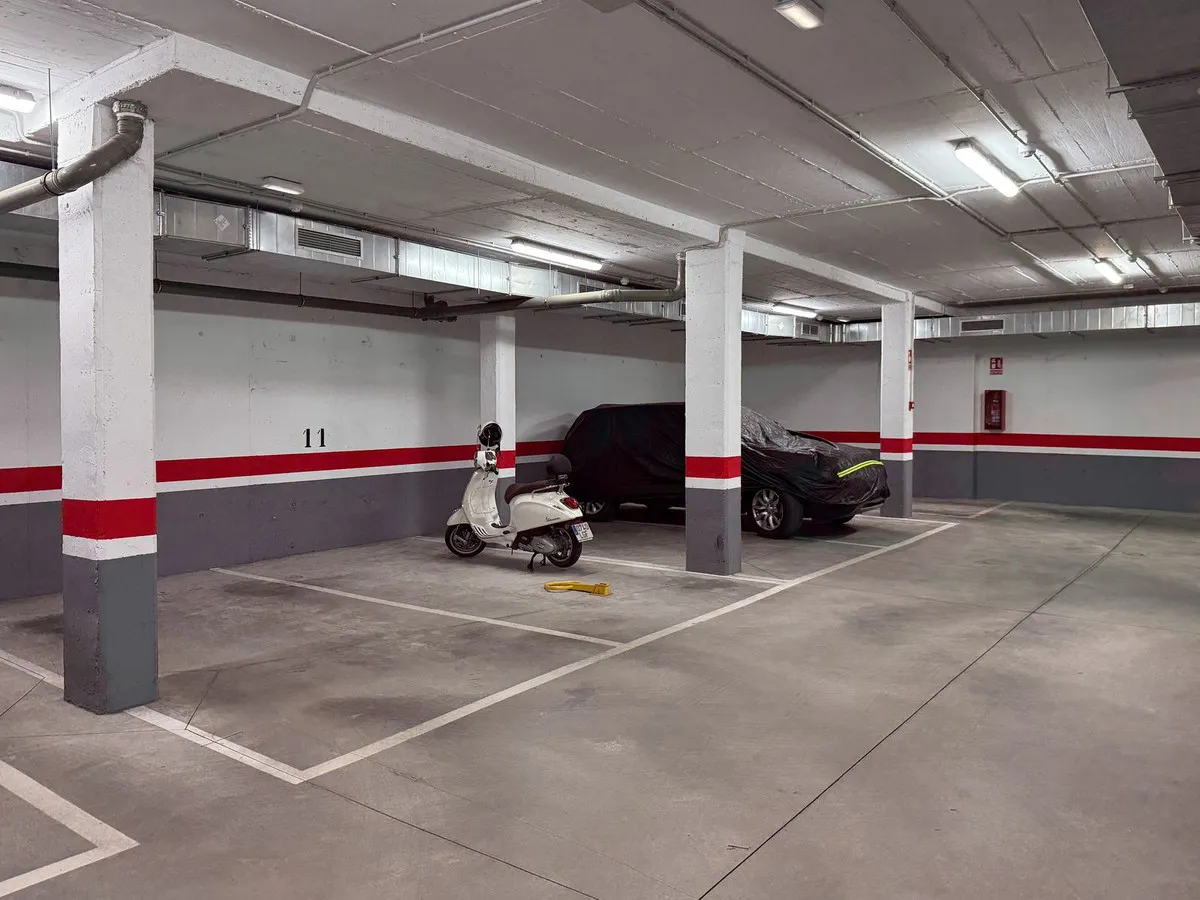 b0b44ea9-22a9-4d44-95e2-051de3b9a38f